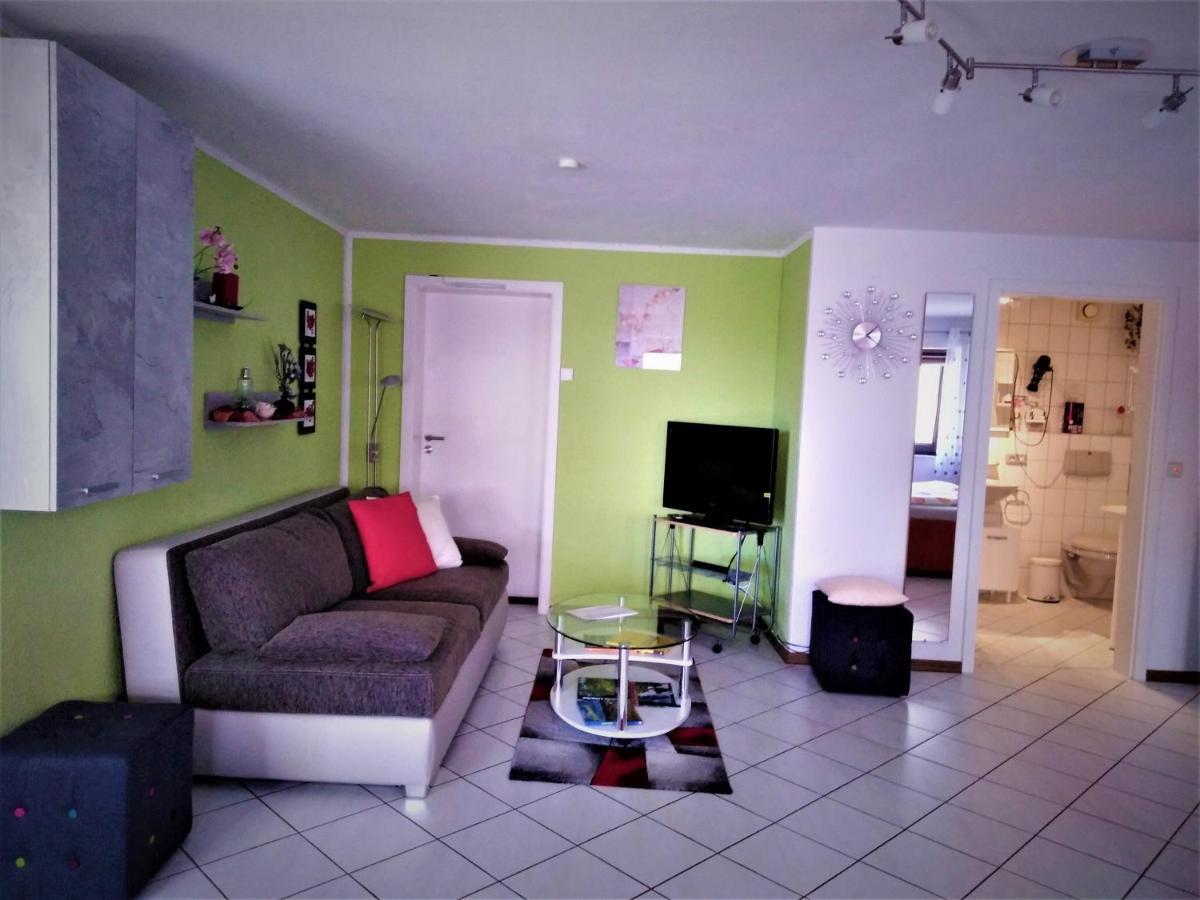 Ferienwohnung Kiruga Кипенхайм Екстериор снимка