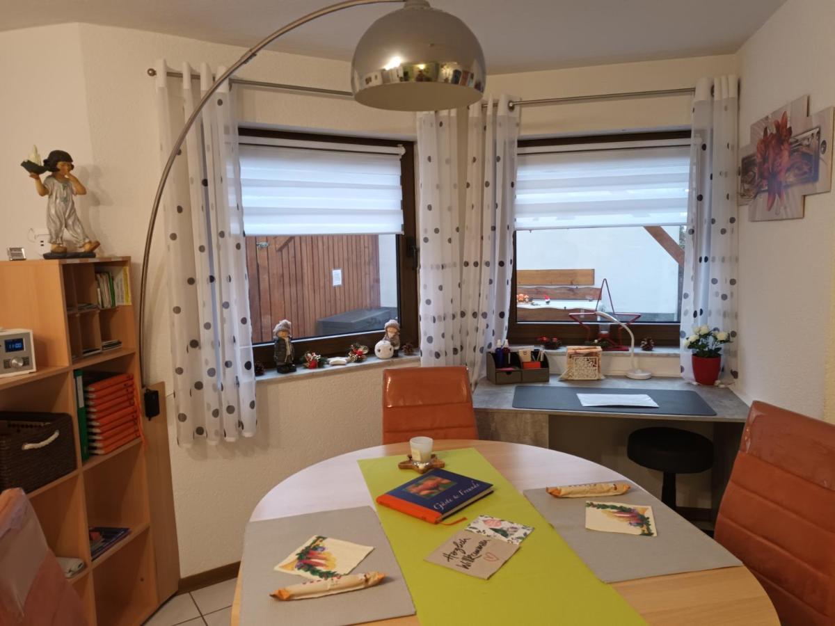 Ferienwohnung Kiruga Кипенхайм Екстериор снимка