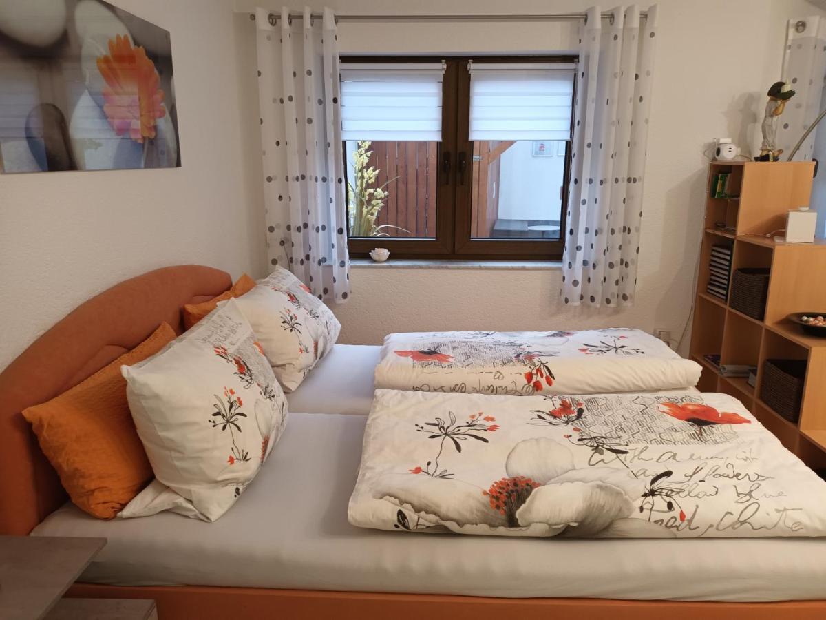 Ferienwohnung Kiruga Кипенхайм Екстериор снимка