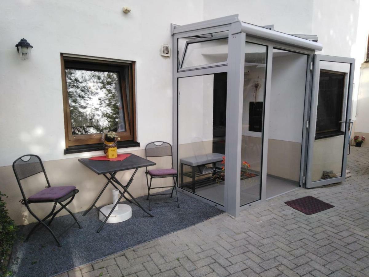 Ferienwohnung Kiruga Кипенхайм Екстериор снимка
